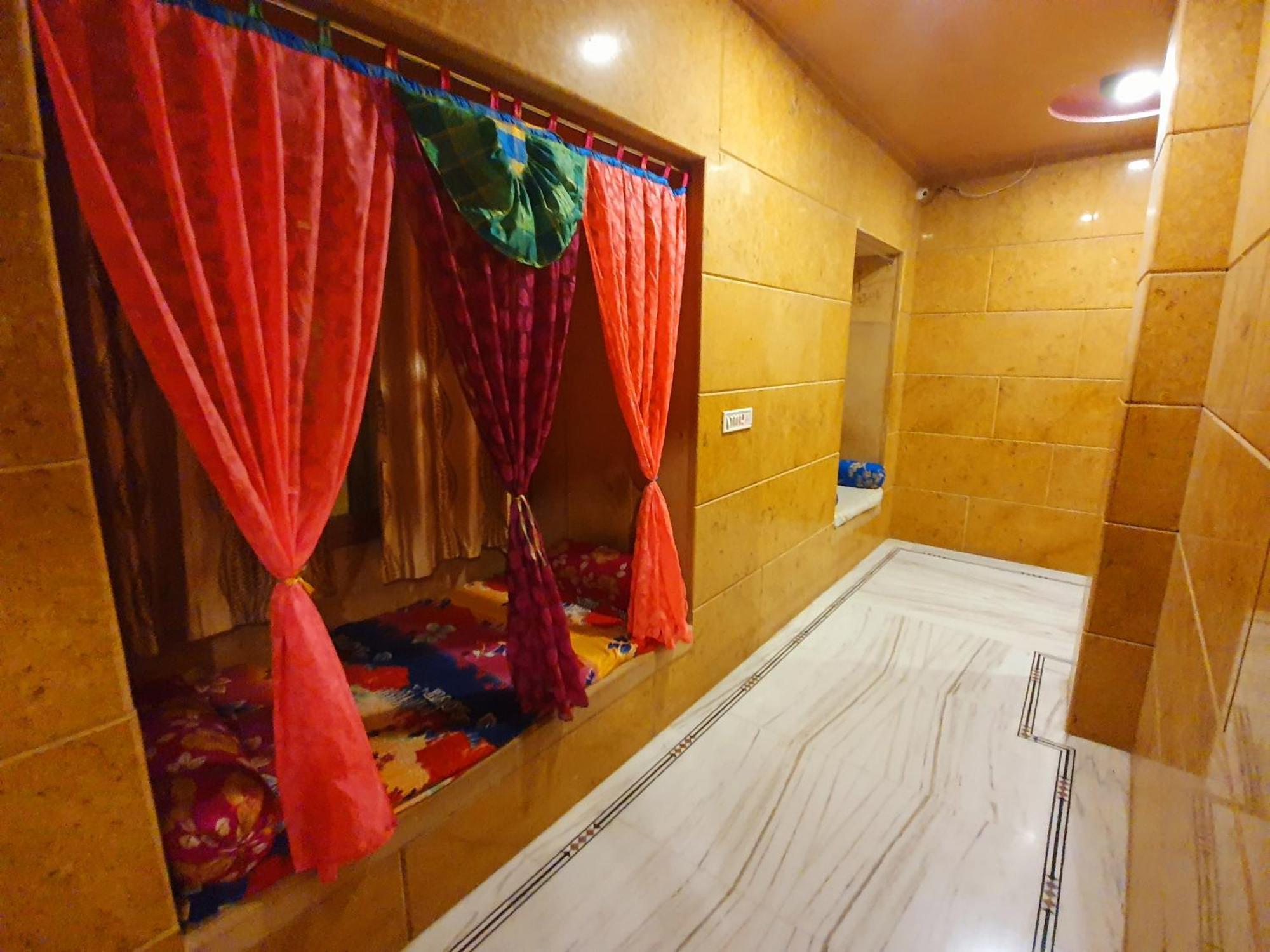 Hotel Qutub Villa Джайсалмер Экстерьер фото